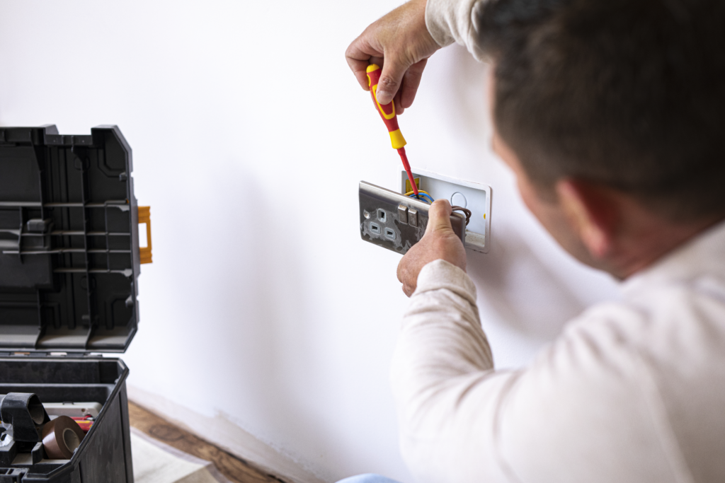 Home Electrical Repair Service